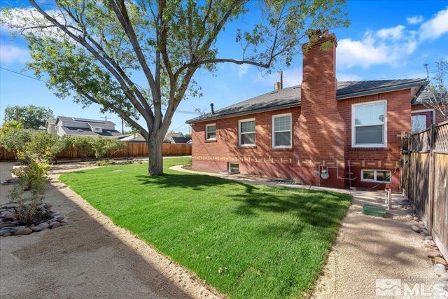 1025 Locust Street, Reno, NV 89502