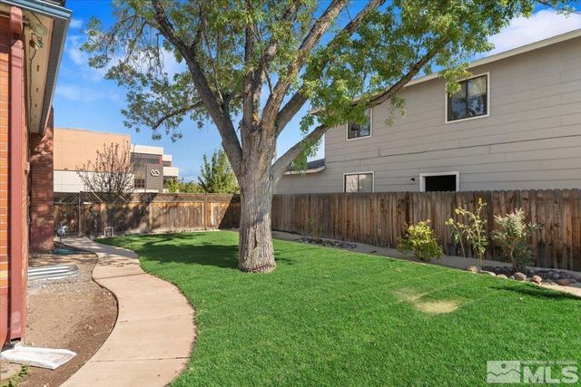 1025 Locust Street, Reno, NV 89502