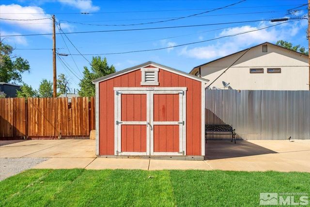 1025 Locust Street, Reno, NV 89502