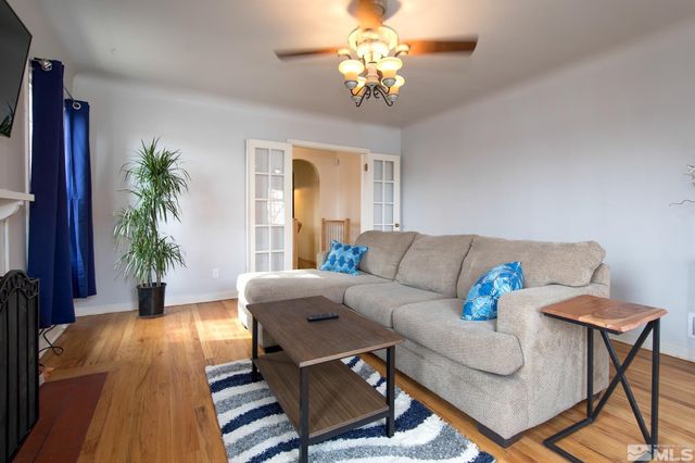 1025 Locust Street, Reno, NV 89502