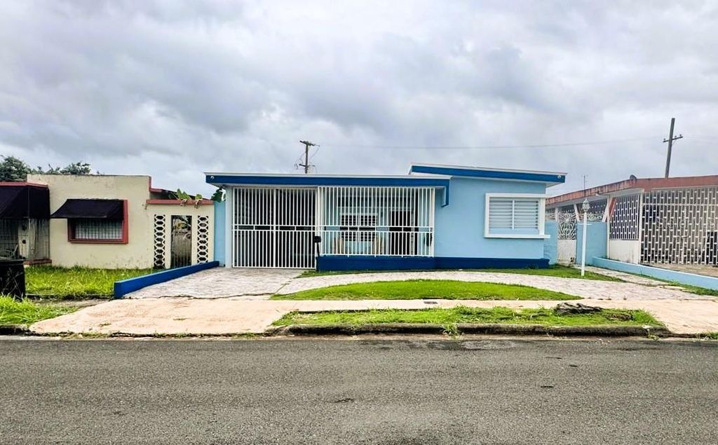 Calle Julia Blq AM 24 VILLA RICA, Bayamon, PR 00959