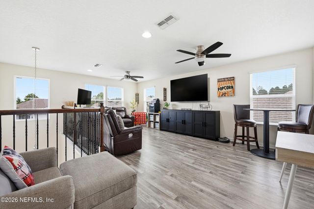 15974 GREAT LAKES Circle, Jacksonville, FL 32218
