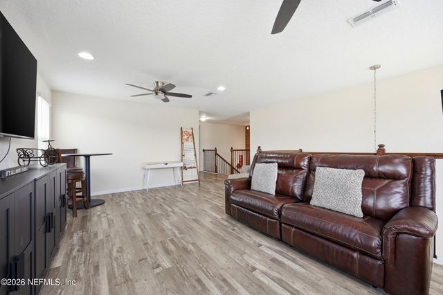 15974 GREAT LAKES Circle, Jacksonville, FL 32218