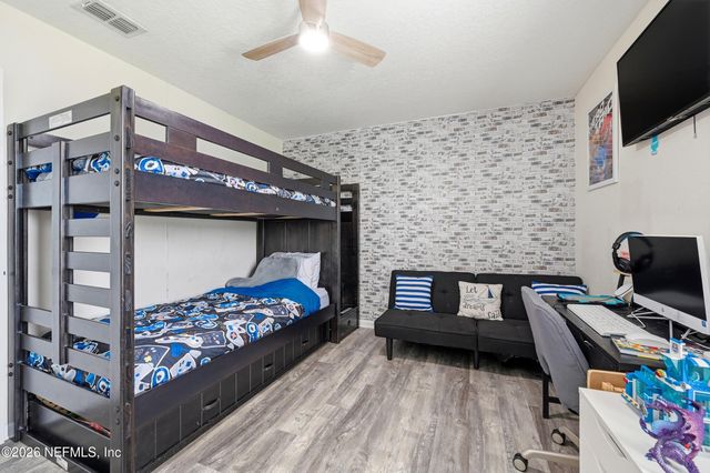 15974 GREAT LAKES Circle, Jacksonville, FL 32218