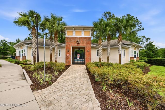 15974 GREAT LAKES Circle, Jacksonville, FL 32218