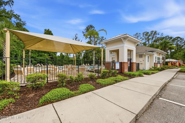 15974 GREAT LAKES Circle, Jacksonville, FL 32218