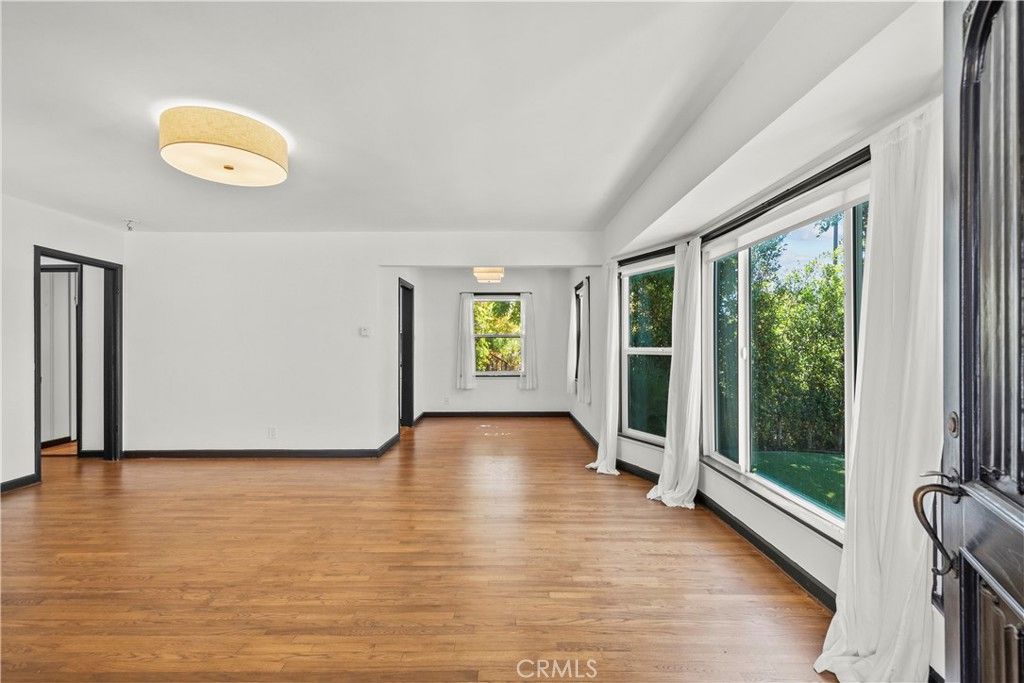 3707 Valleybrink Road, Los Angeles, CA 90039 — photo 4