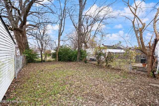 2222 Duncan St, Louisville, KY 40212