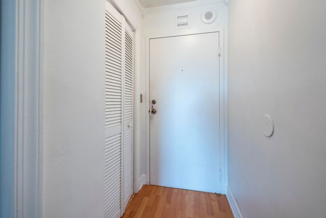 900 NE 18th Avenue 409, Fort Lauderdale, FL 33304