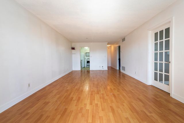 900 NE 18th Avenue 409, Fort Lauderdale, FL 33304