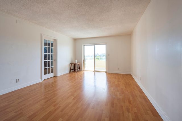 900 NE 18th Avenue 409, Fort Lauderdale, FL 33304