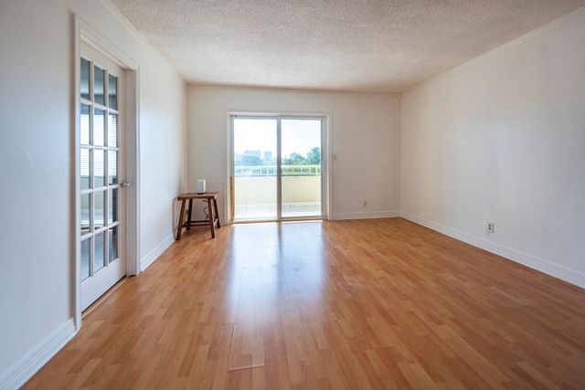 900 NE 18th Avenue 409, Fort Lauderdale, FL 33304