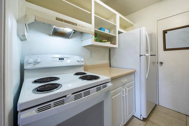 900 NE 18th Avenue 409, Fort Lauderdale, FL 33304