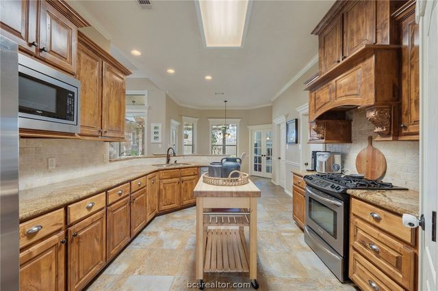 4410 Spring Meadows Drive, College Station, TX 77845