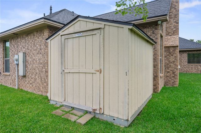 4410 Spring Meadows Drive, College Station, TX 77845