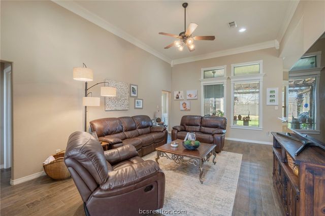 4410 Spring Meadows Drive, College Station, TX 77845