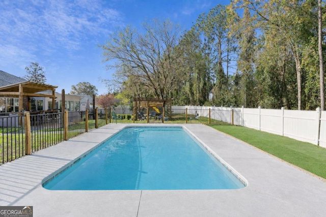 118 Eagle Crest Drive, Brunswick, GA 31525