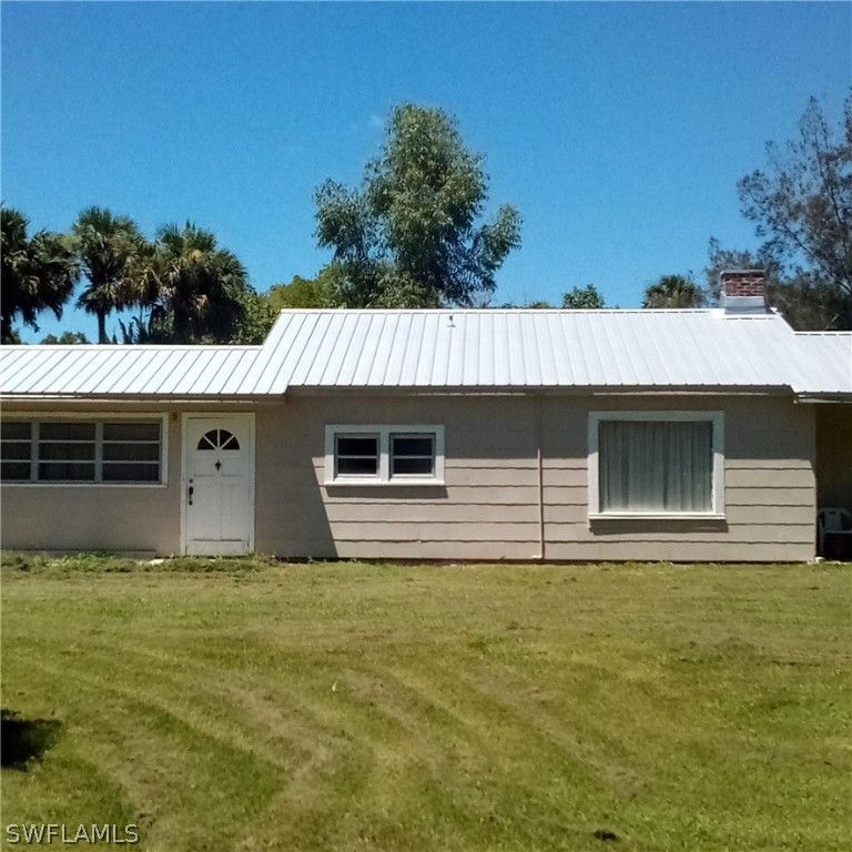 371 N Riverview ST, Labelle, FL 33935
