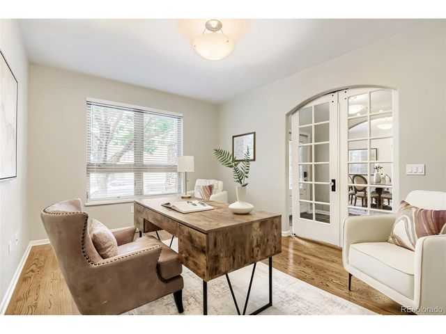 3059 S University Cir, Englewood, CO 80113