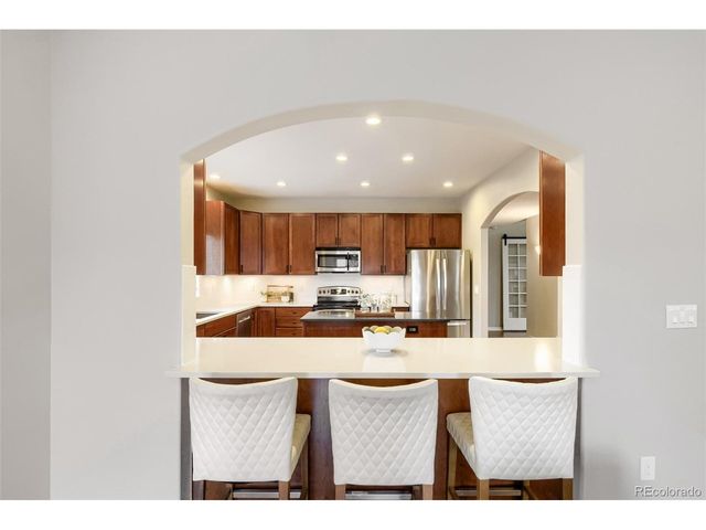 3059 S University Cir, Englewood, CO 80113