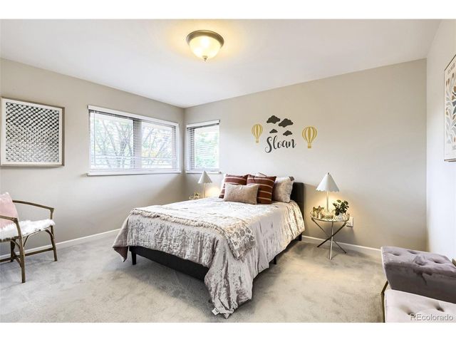 3059 S University Cir, Englewood, CO 80113