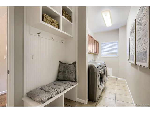 3059 S University Cir, Englewood, CO 80113