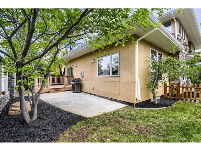 3059 S University Cir, Englewood, CO 80113