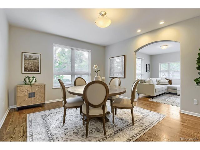 3059 S University Cir, Englewood, CO 80113