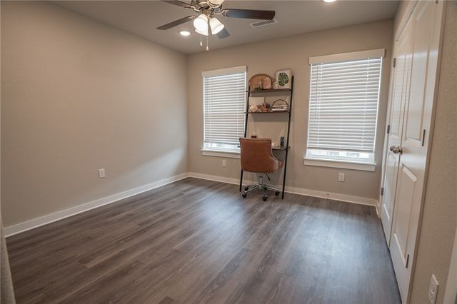 668 N Littleleaf Terrace 14, Fayetteville, AR 72704