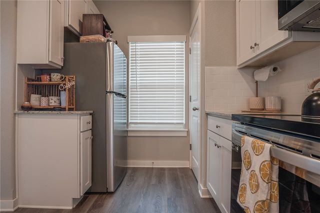 668 N Littleleaf Terrace 14, Fayetteville, AR 72704