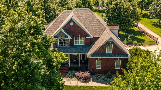 1820 Hygeia Rd, Greenbrier, TN 37073