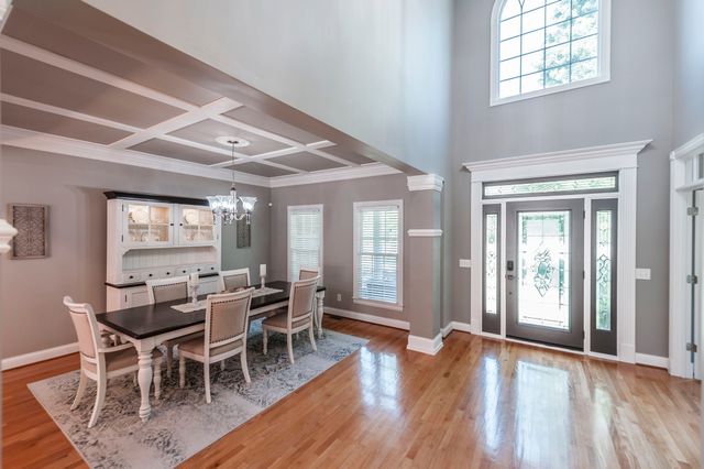 1820 Hygeia Rd, Greenbrier, TN 37073