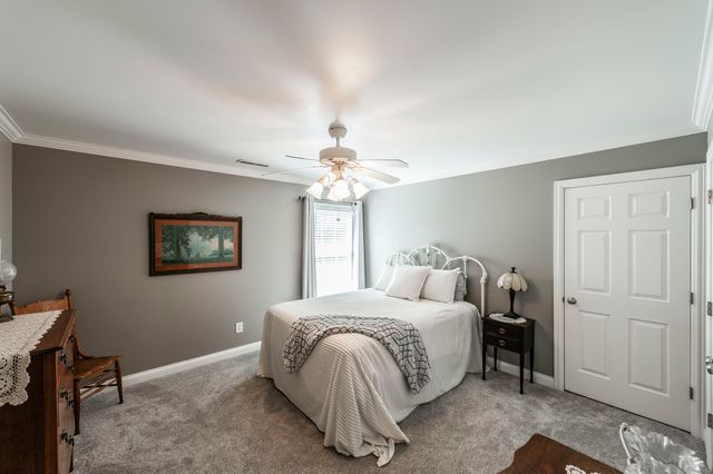 1820 Hygeia Rd, Greenbrier, TN 37073