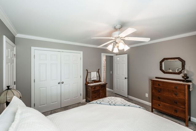 1820 Hygeia Rd, Greenbrier, TN 37073