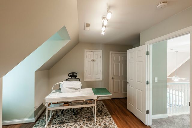 1820 Hygeia Rd, Greenbrier, TN 37073