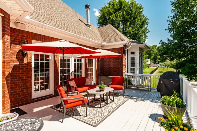 1820 Hygeia Rd, Greenbrier, TN 37073