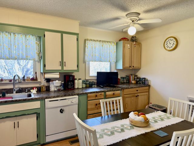 232 Oneal Dr, Rock Island, TN 38581