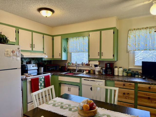 232 Oneal Dr, Rock Island, TN 38581