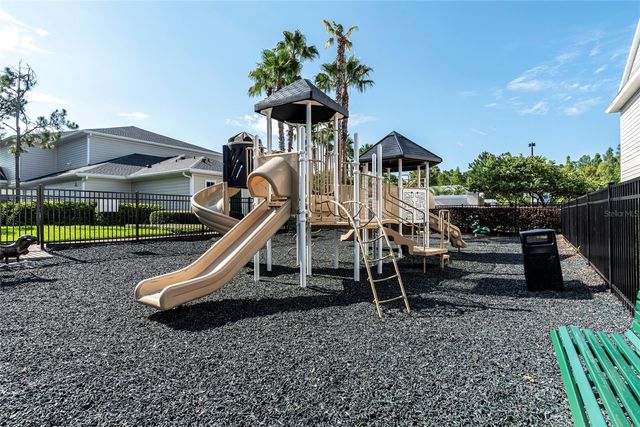 303 SOUTHERN PECAN CIRCLE 107, Winter Garden, FL 34787
