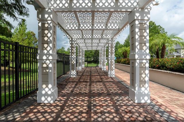 303 SOUTHERN PECAN CIRCLE 107, Winter Garden, FL 34787