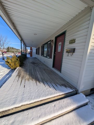 4826 Main Street, Anderson, IN 46013