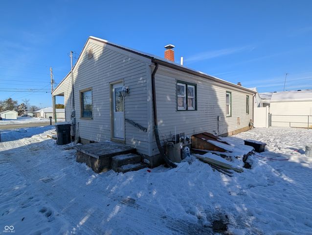 4826 Main Street, Anderson, IN 46013