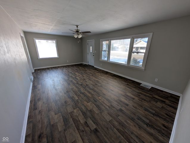 4826 Main Street, Anderson, IN 46013