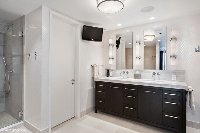 180 E Pearson Street 6401, Chicago, IL 60611