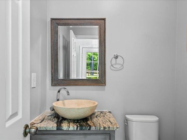 8104 JACK BOND RD, Arlington, TN 38002