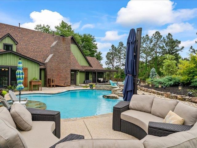 8104 JACK BOND RD, Arlington, TN 38002