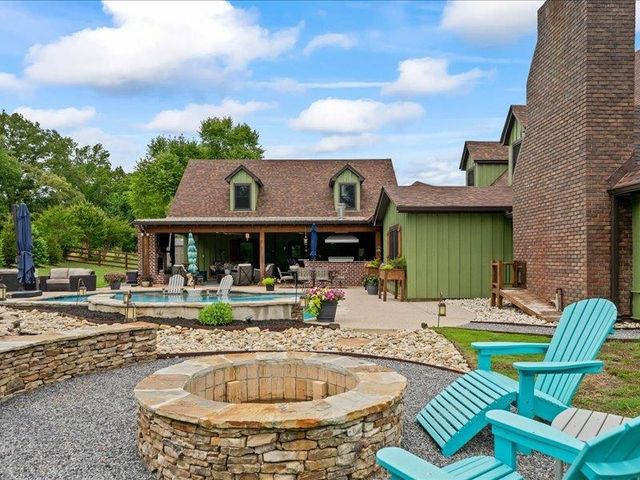 8104 JACK BOND RD, Arlington, TN 38002