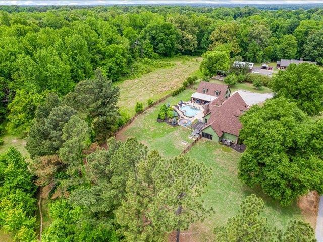 8104 JACK BOND RD, Arlington, TN 38002