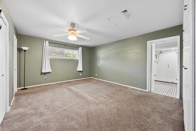 3911 Shady Valley Drive, Arlington, TX 76013