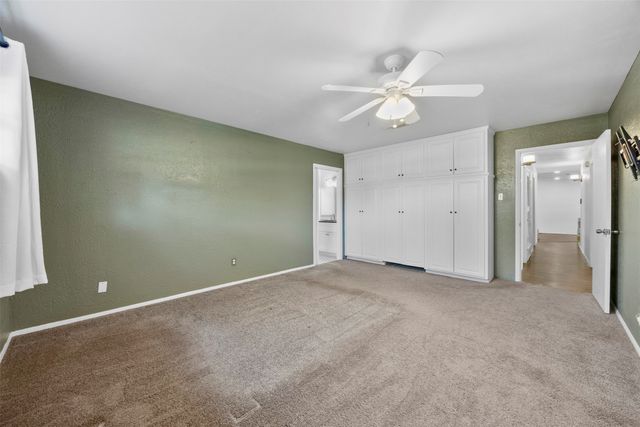 3911 Shady Valley Drive, Arlington, TX 76013